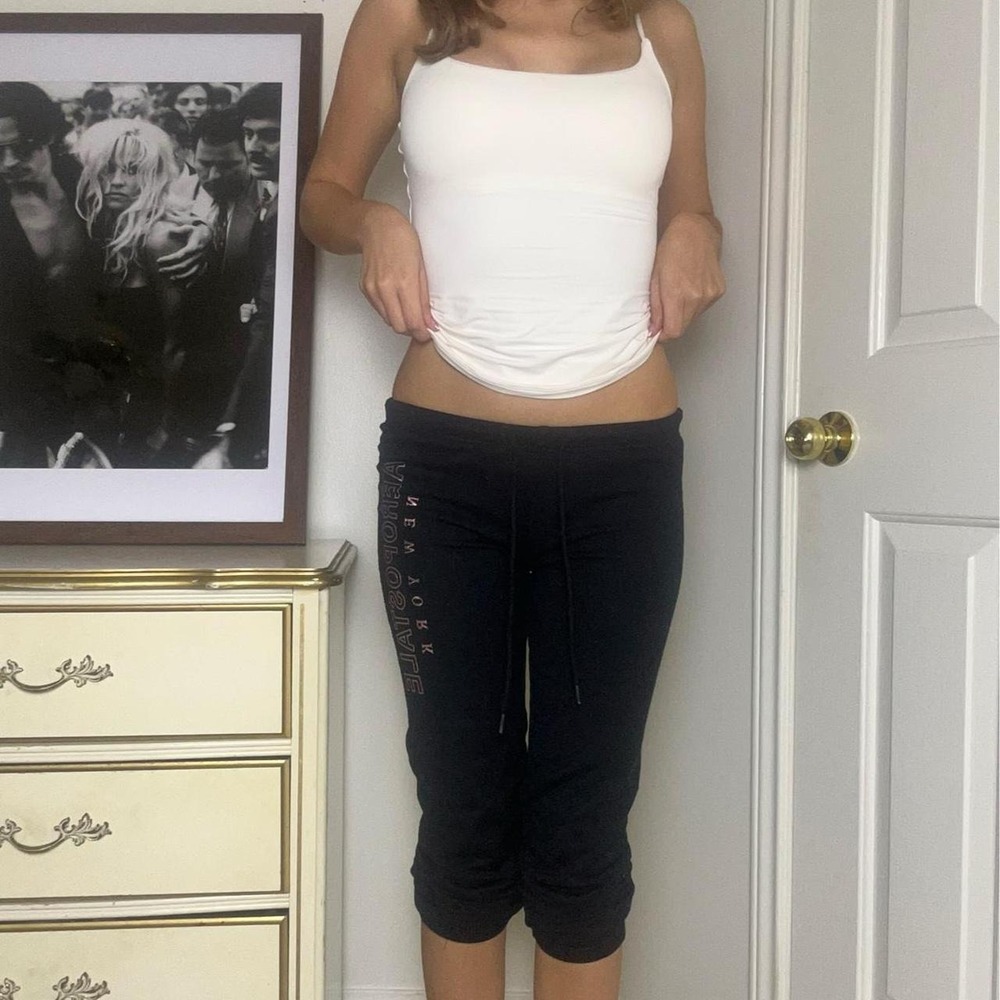 00s black low rise cotton blend capri sweatpants